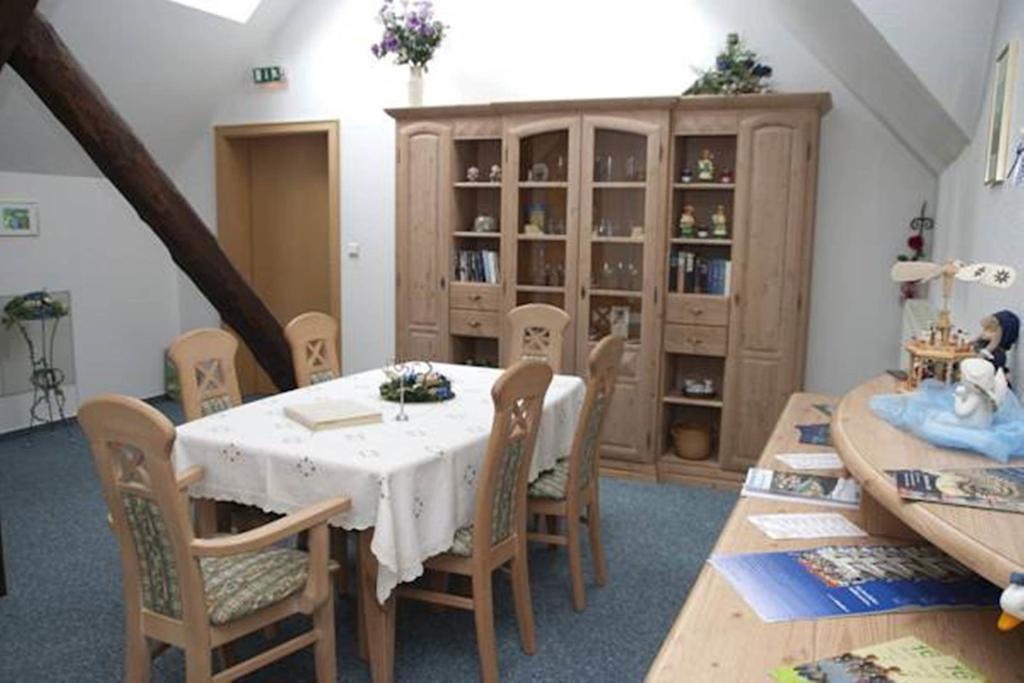 Landgasthaus Hesse Hamelin Bagian luar foto